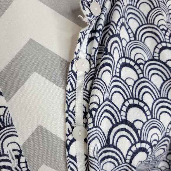 Womans Talbots Navy/White Fish Scale Design Button Front Cardigan Size SP - Picture 3 of 8